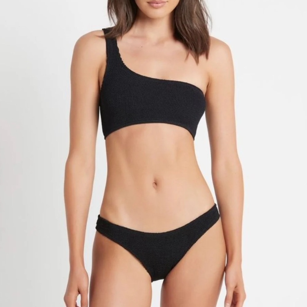 Bound by Bond-eye black stretchy one should bikini set